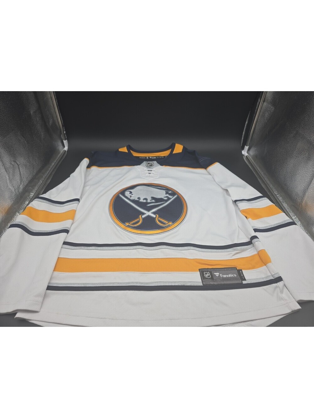 Fanatics Buffalo Sabres NHL Jersey White/Blue/Yellow M Medium